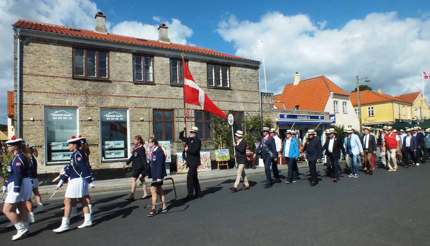 Dines Bogø